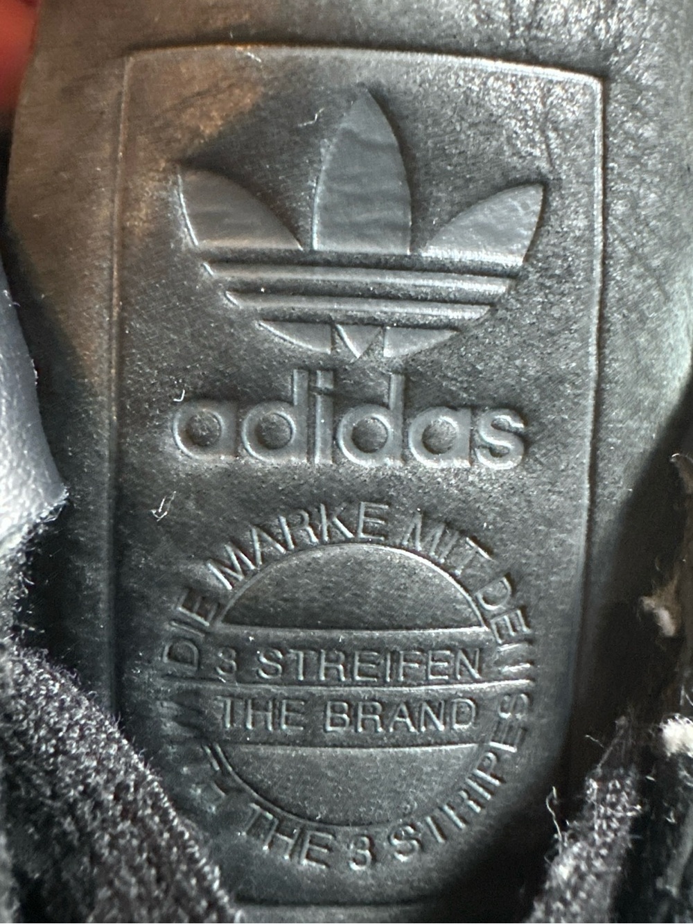 adidas Men’s Samba OG Black Suede & Leather Low-Top Sneakers - Picture 4 of 8